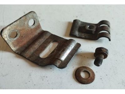 Toyota Corolla II KE20 - Abraçadeira de fixação dos cabos