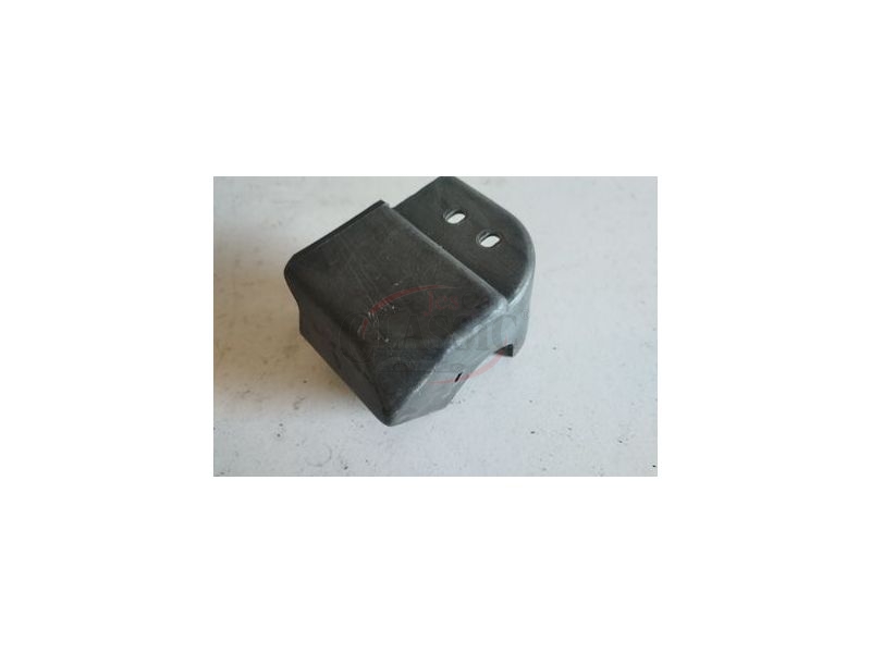 Toyota Corolla II KE20 - Proteção plástica do pedal