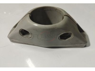 Toyota Hiace - Suporte de fixação da grade divisória