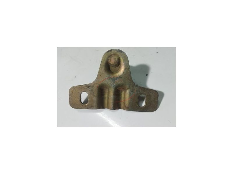 Peugeot 205 - Guia de batente de fechadura da tampa mala