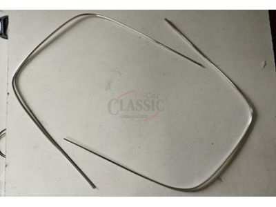 VW Carocha 65-71 Jogo (2) Frisos do vidro óculo traseiro (Alumínio)