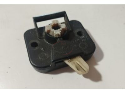 Porsche 924 / Porsche 944 - Mecanismo de fecho do vidro óculo traseiro esquerdo