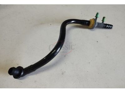 Audi / VW Golf I - Tubo de ligação com válvula de retenção do servo freio