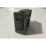 Mercedes-Benz W201 190 / Mercedes-Benz W124 - Interruptor de regulação altura luzes (HELLA - MERCEDES)