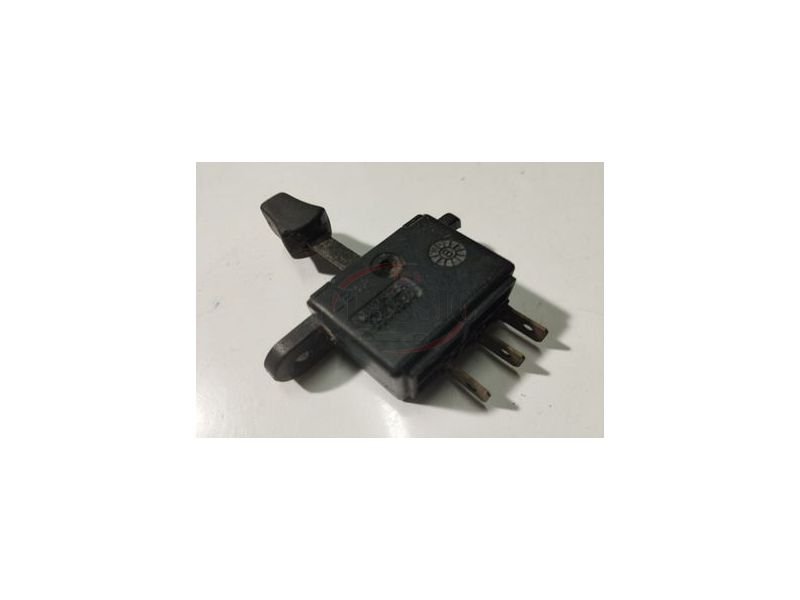 Fiat Uno I - Interruptor de comando ventilação habitáculo (LEMA)