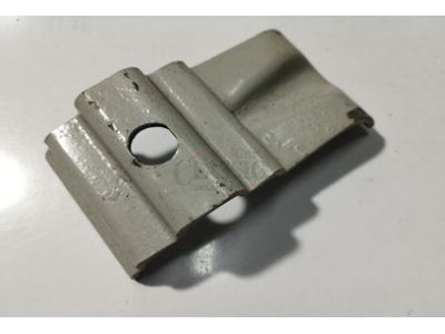 VW Carocha 53-67 - Suporte de fixação entre escora / para-choques