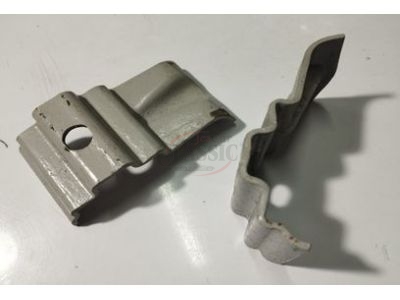 VW Carocha 53-67 - Suporte de fixação entre escora / para-choques