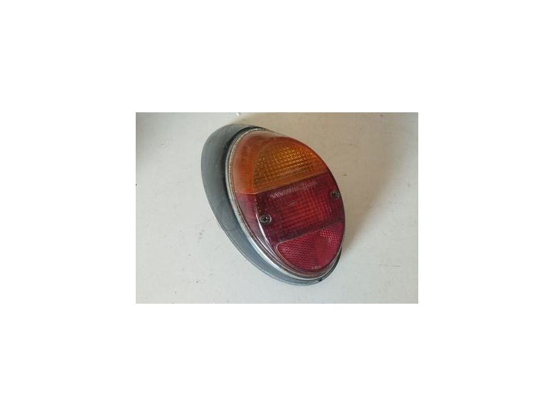 VW Carocha 61-67 - Farolim traseiro esquerdo (HELLA)