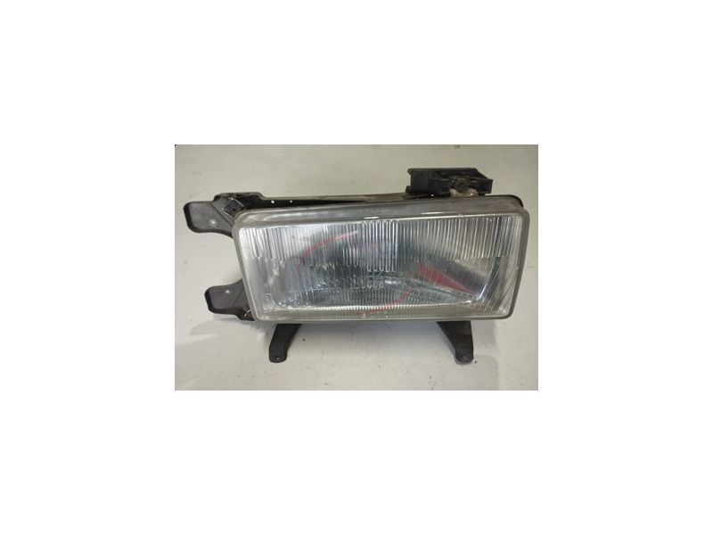 Audi 80 B2 - Farol principal direito (H4) (BOSCH)