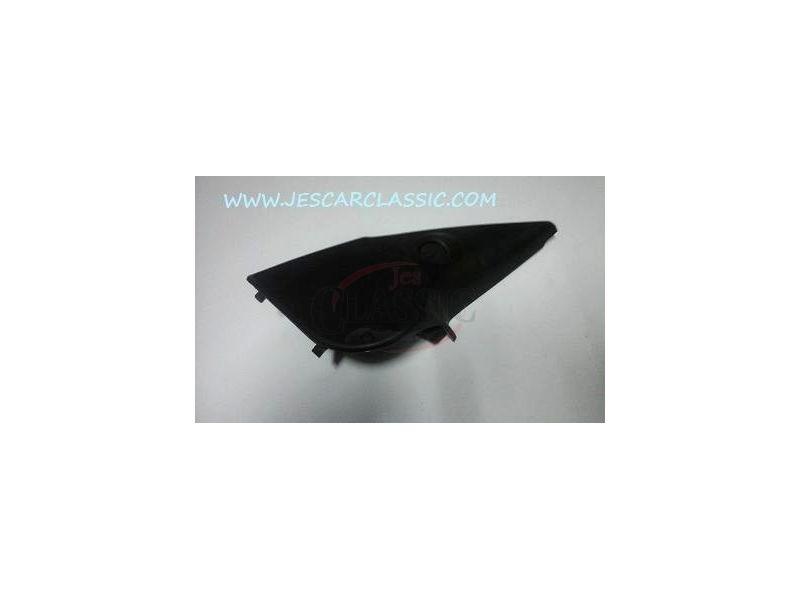 Opel Corsa B - Acabamento de espelho retrovisor exterior direito