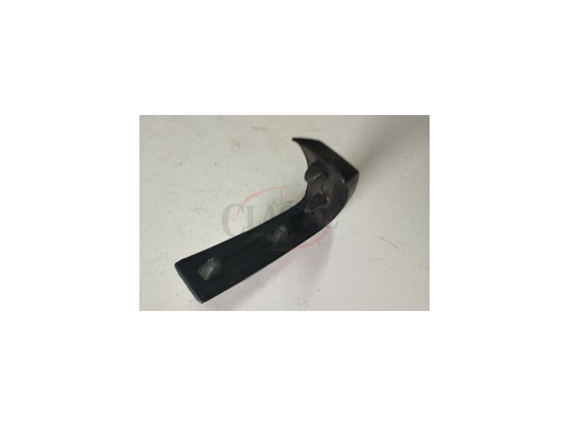 BMW Serie 1502-2002 (E10) - Borracha de escudete do para-choques frente