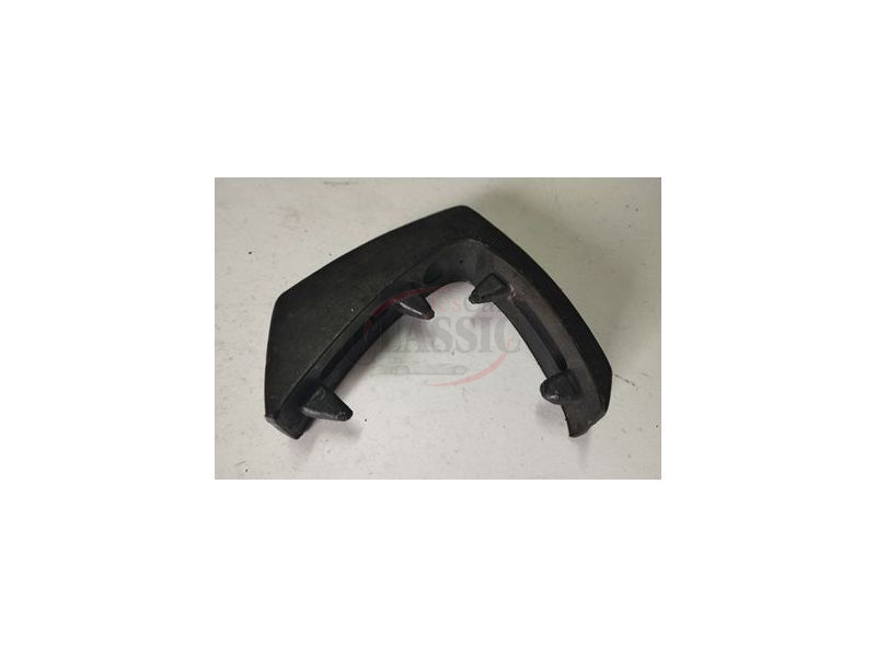 BMW Serie 1502-2002 (E10) - Borracha de escudete do para-choques frente