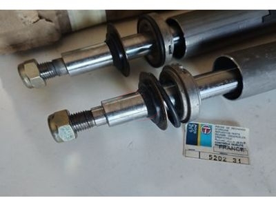 Peugeot 304 / Peugeot 305 - Jogo (2) Amortecedores de suspensão frente