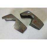 Ford Taunus 17M P5 / Ford Taunus 20M P5 - Jogo (2) Escudetes de para-choques tras