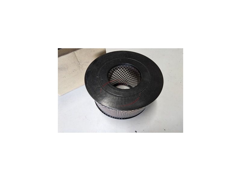 Toyota Hiace I LH20 / Toyota Hilux I LN40 - Filtro de ar (Mot. L, 2L)