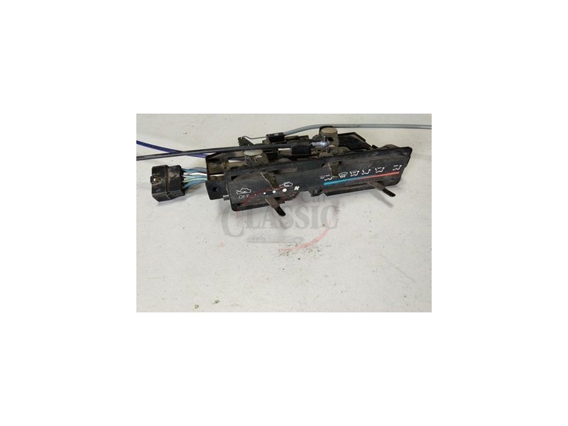 Mitsubishi L300 - Painel de comandos de ventilação + cabos