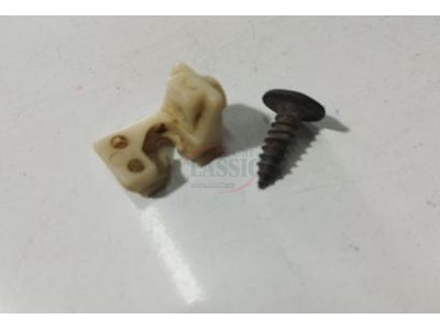 Citroen AX GT - Mola de fixação + parafuso para friso embelezador