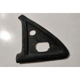 VW Polo II - Acabamento do espelho retrovisor exterior direito