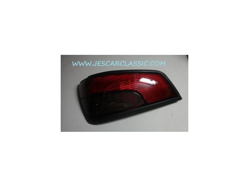 Peugeot 306 - Vidro de farolim traseiro esquerdo (VALEO)