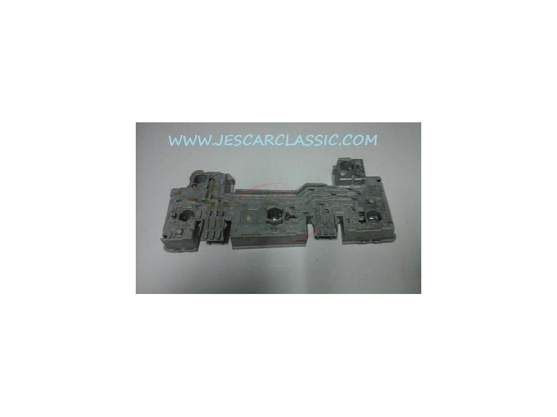 Ford Cortina MKV - Suporte de lâmpadas farolim traseiro direito