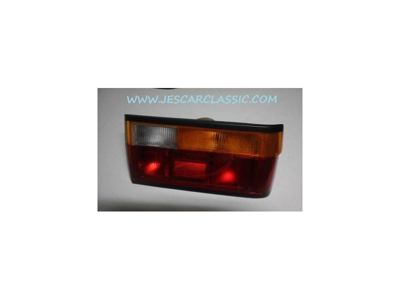 Renault 9 - Farolim traseiro direito (FIFFT)