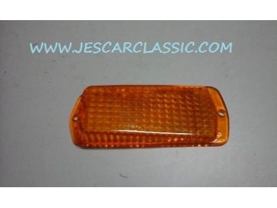 Nissan 120Y - Vidro farolim lateral
