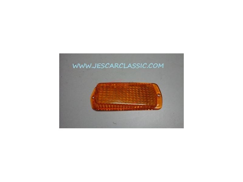 Nissan 120Y - Vidro farolim lateral