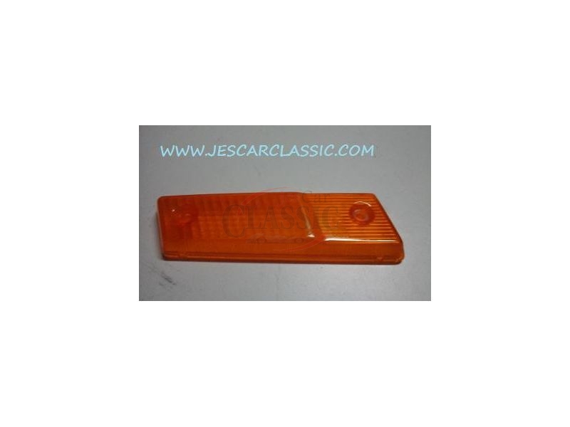 Nissan Sunny I B310 - Vidro farolim lateral direito (KOITO)