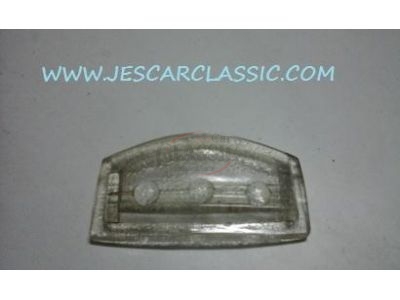 Aplicação Desconhecida - Vidro de farolim de iluminação matricula