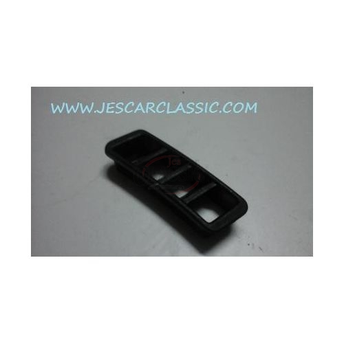 Ford Escort MkIII / Ford Orion MkI - Difusor ventilação habitáculo lateral do tablier