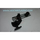 Renault Clio II - Mecanismo de abertura capot