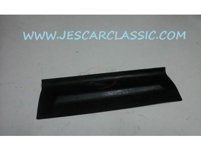 Opel Astra F - Tapete da prateleira central do painel instrumentos