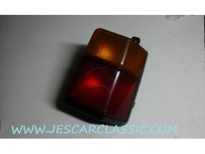 Toyota Liteace I - Farolim traseiro direito (KOITO-STANLEY)