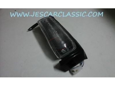 Nissan Sunny II B11 - Farolim frente esquerdo